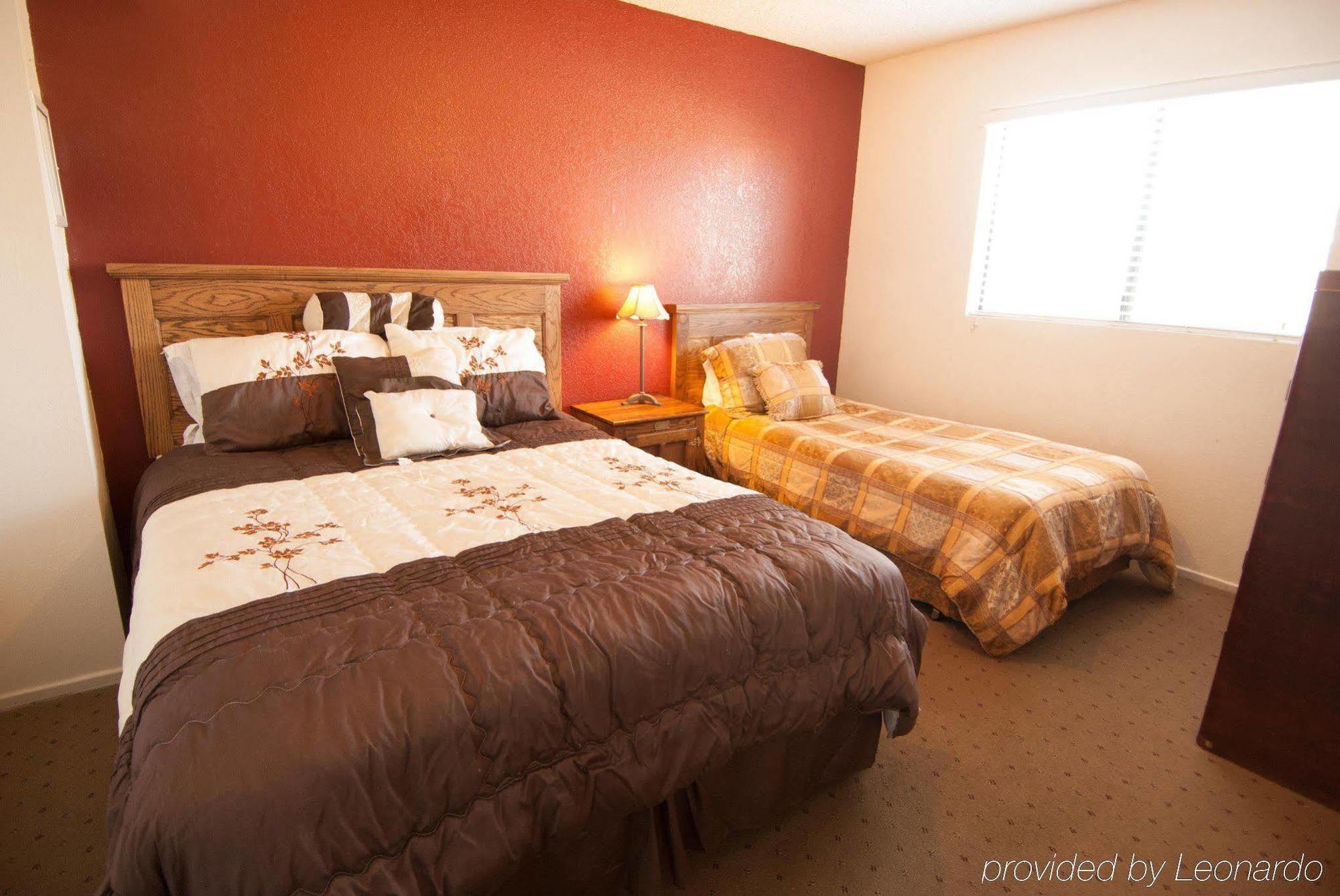 Sunnyvale Garden Suites - Joshua Tree National Park Twentynine Palms Bagian luar foto